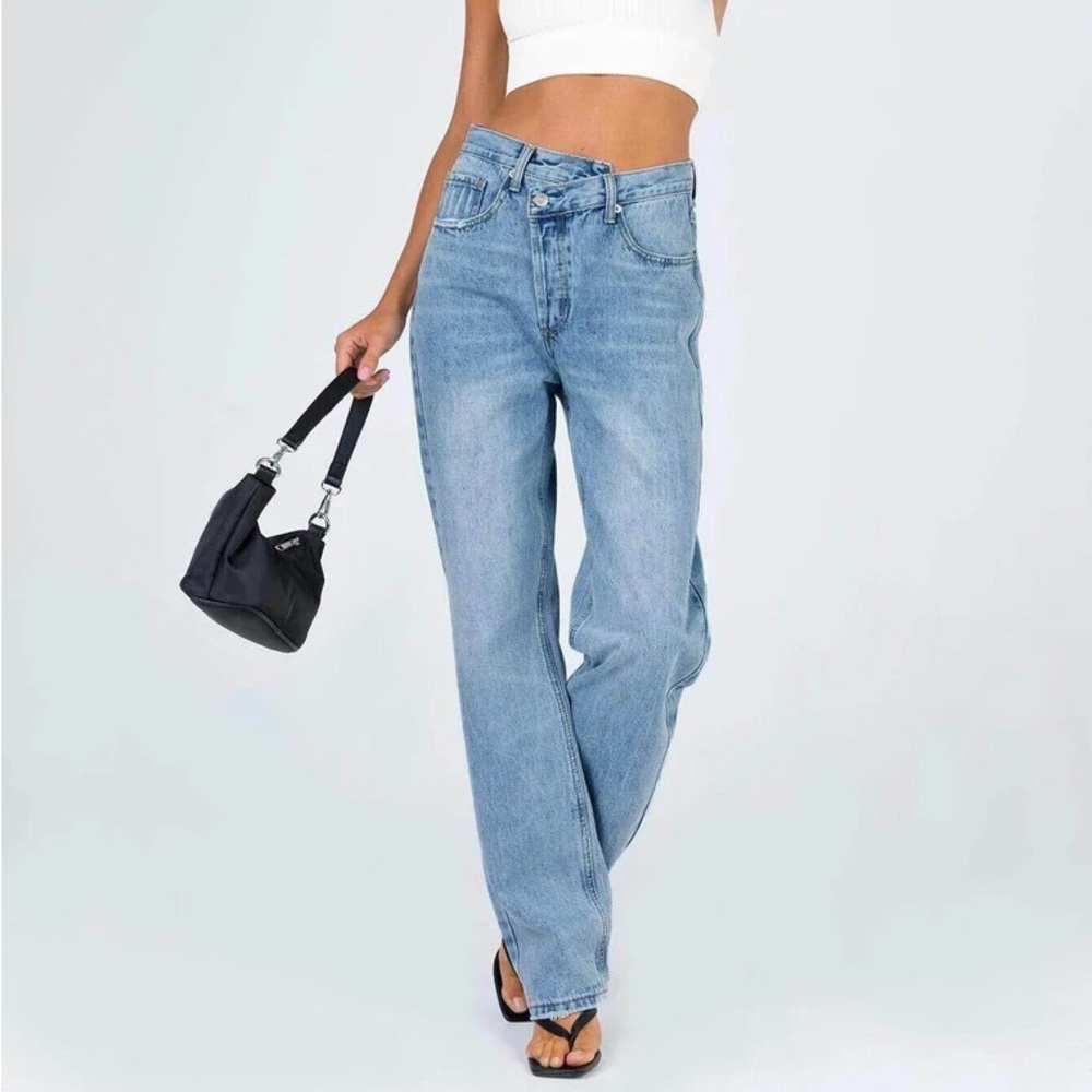 👖✨PRINCESS POLLY HOLLY ASYMMETRIC JEANS